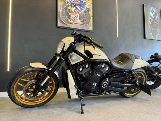 HARLEY-DAVIDSON NIGHT ROD SPECIAL HARLEY-DAVIDSON NIGHT ROD SPECIAL